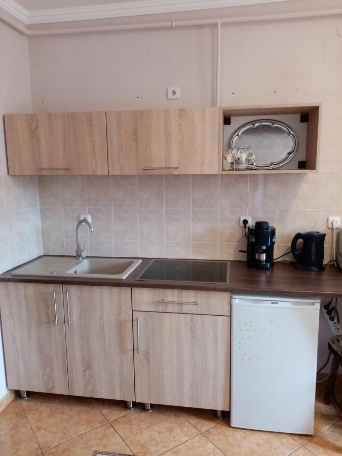 Major Street Apartman Appartement Hajdúszoboszló Buitenkant foto