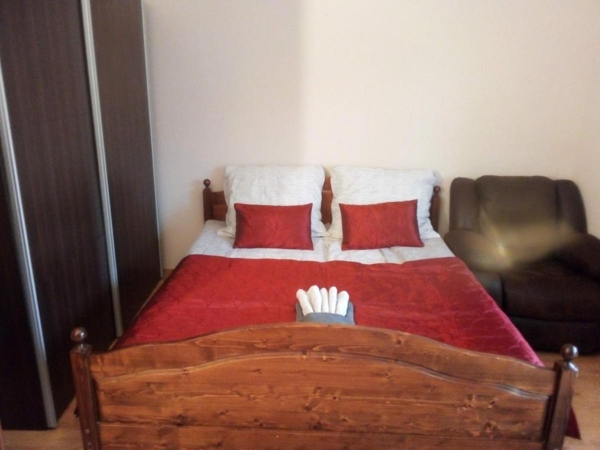 Major Street Apartman Appartement Hajdúszoboszló Buitenkant foto